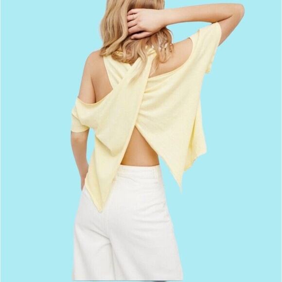 NWT Free People Pastel Yellow 100% Cotton Taurus Open Back Crop Tee Size XS - Picture 1 of 7